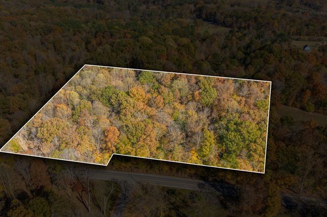 4312 Highway 48 N, Charlotte, TN 37036