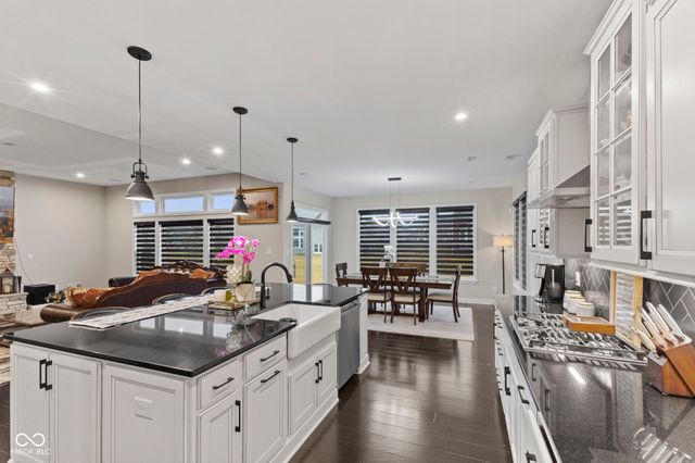 1436 Hove Drive, Greenwood, IN 46143