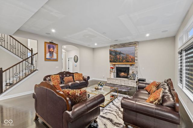 1436 Hove Drive, Greenwood, IN 46143