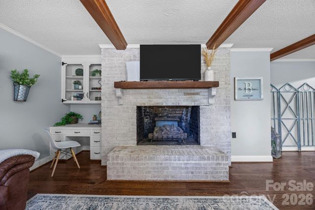903 E Iredell Avenue, Mooresville, NC 28115
