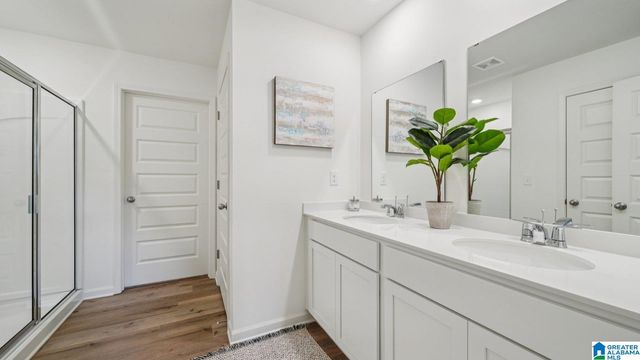 3838 HERITAGE CREST DRIVE, Bessemer, AL 35023