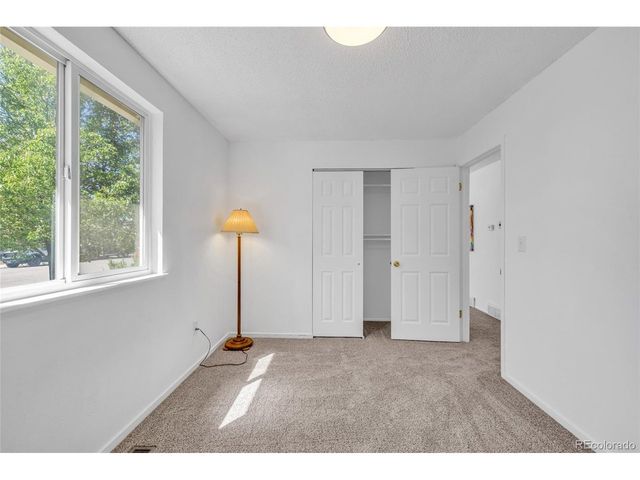 15949 E Brunswick Dr, Aurora, CO 80013
