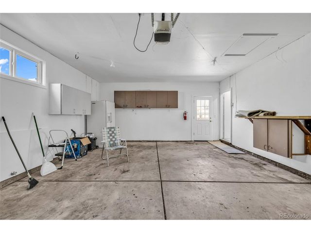 15949 E Brunswick Dr, Aurora, CO 80013