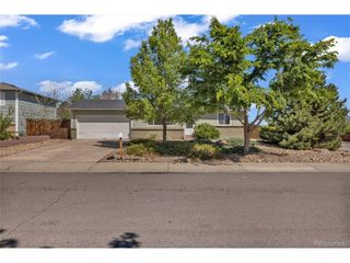 15949 E Brunswick Dr, Aurora, CO 80013