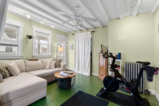 61 Cummins Hwy 3, Boston, MA 02131