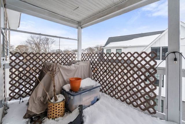 61 Cummins Hwy 3, Boston, MA 02131