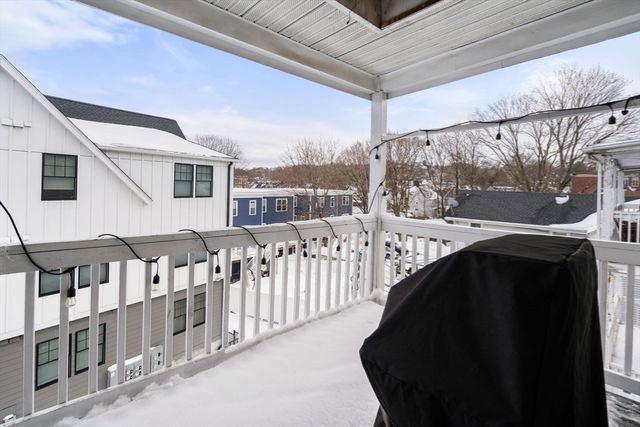 61 Cummins Hwy 3, Boston, MA 02131