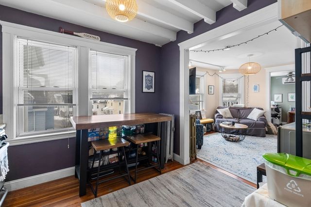 61 Cummins Hwy 3, Boston, MA 02131