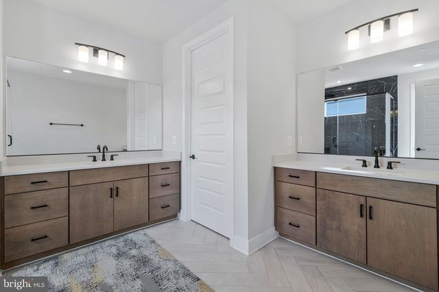 6930 SILVER LINDEN ST, Bethesda, MD 20817