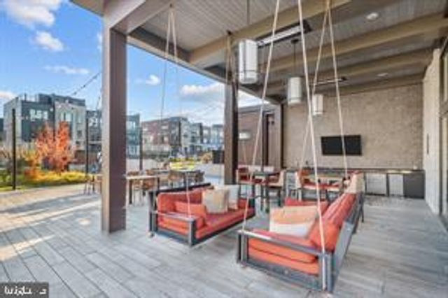 6930 SILVER LINDEN ST, Bethesda, MD 20817