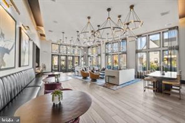 6930 SILVER LINDEN ST, Bethesda, MD 20817