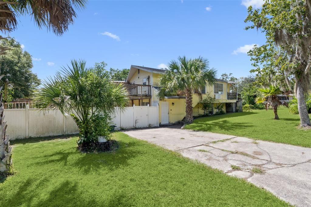 290 E BAXTER STREET, De Leon Springs, FL 32130