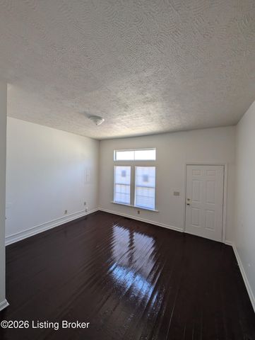 2538 Saint Xavier St, Louisville, KY 40212