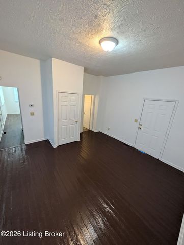 2538 Saint Xavier St, Louisville, KY 40212