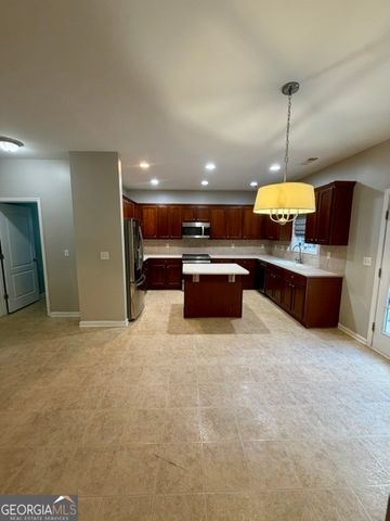 1508 Bramlett Hill Drive, Lawrenceville, GA 30045