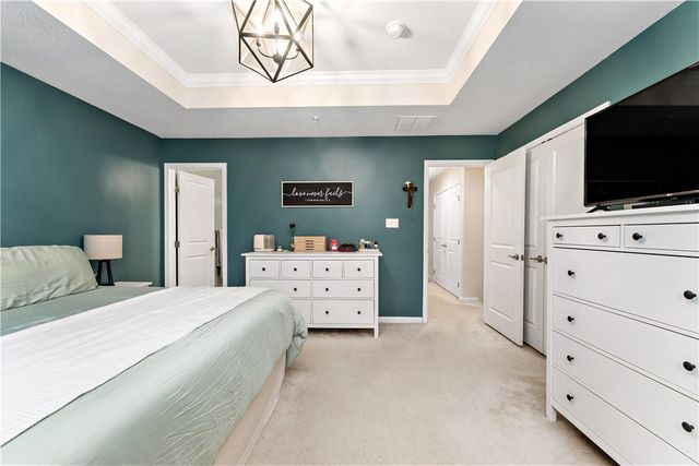 170 Arbor Trail Dr, Robinson Twp, PA 15136