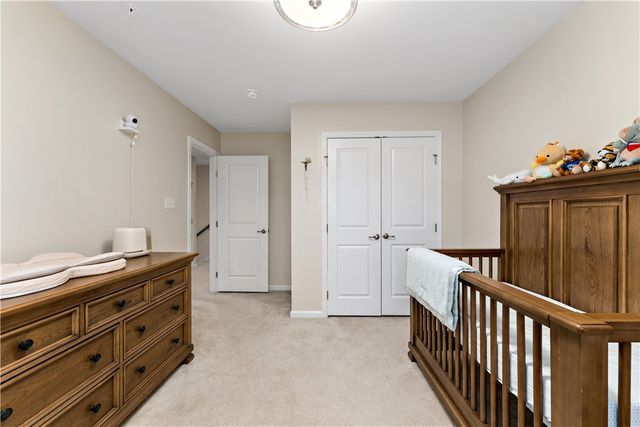 170 Arbor Trail Dr, Robinson Twp, PA 15136