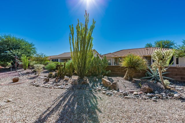 7653 W Starry Night Lane, Tucson, AZ 85743