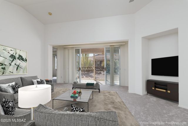 7653 W Starry Night Lane, Tucson, AZ 85743