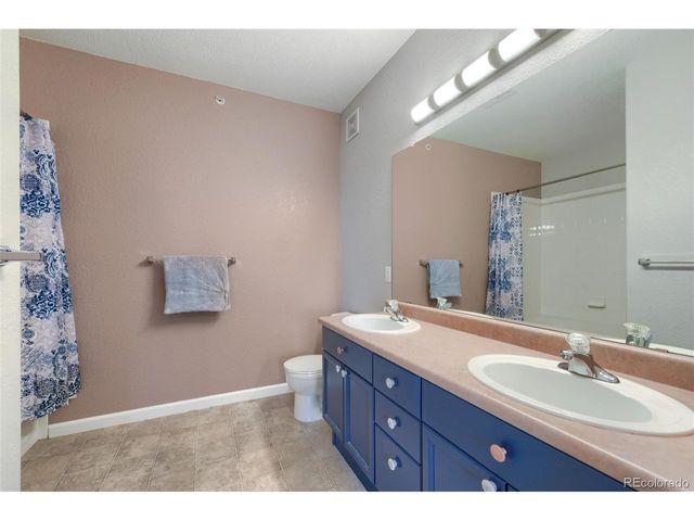 8520 S Holland Ln 204, Littleton, CO 80128