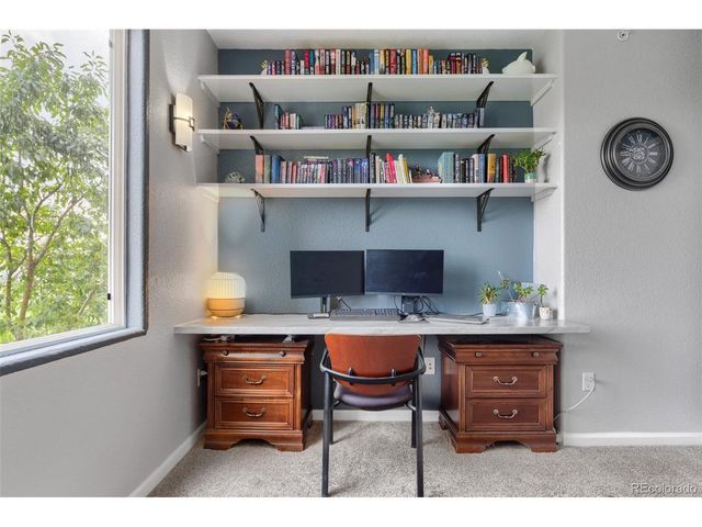 8520 S Holland Ln 204, Littleton, CO 80128