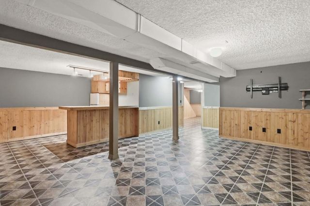 2636 6th Street, East Moline, IL 61244