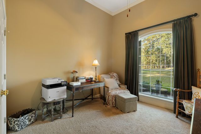 4 Meriwether Cir., Hattiesburg, MS 39402