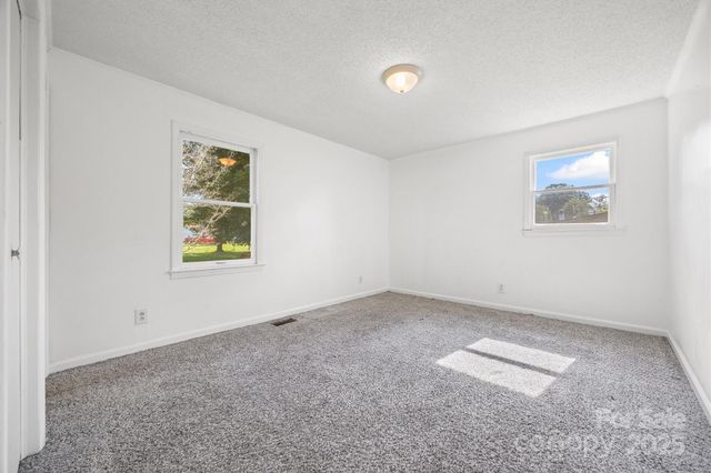 8311 Mcilwaine Road, Huntersville, NC 28078