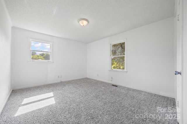 8311 Mcilwaine Road, Huntersville, NC 28078