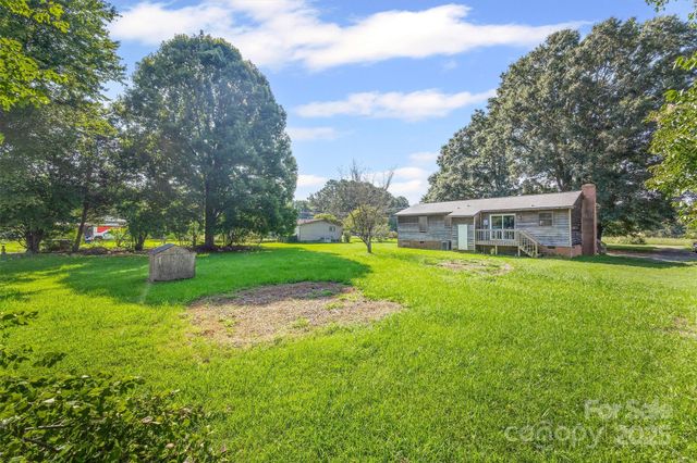 8311 Mcilwaine Road, Huntersville, NC 28078
