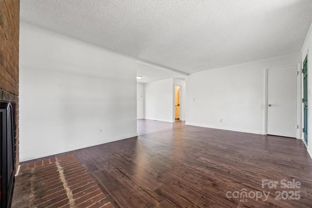 8311 Mcilwaine Road, Huntersville, NC 28078