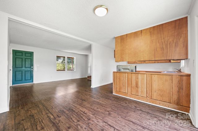 8311 Mcilwaine Road, Huntersville, NC 28078