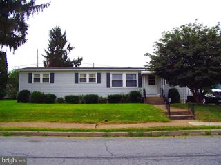 1320 CHESTER ST, Reading, PA 19601