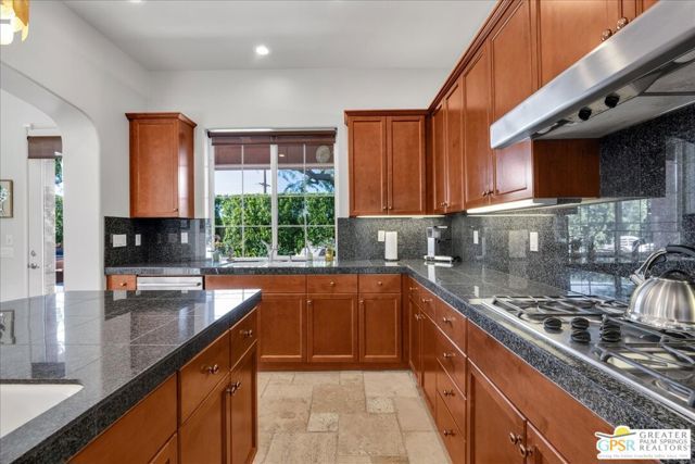 53 Via Santo Tomas Drive, Rancho Mirage, CA 92270