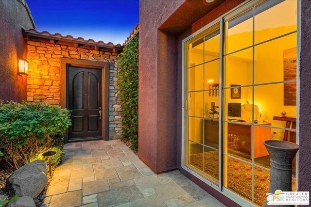 53 Via Santo Tomas Drive, Rancho Mirage, CA 92270