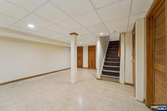 55 Victor Place, Hawthorne, NJ 07506