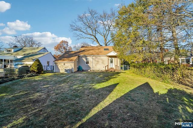 55 Victor Place, Hawthorne, NJ 07506