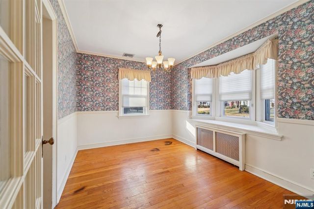 55 Victor Place, Hawthorne, NJ 07506