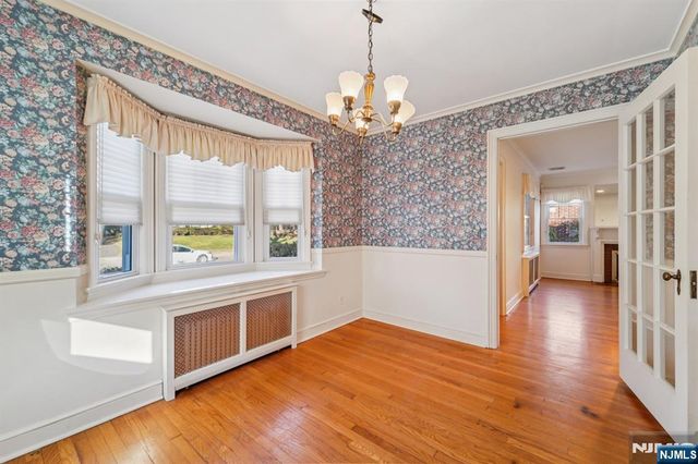 55 Victor Place, Hawthorne, NJ 07506