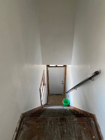 914-916 N Winnebago Street N, Rockford, IL 61103