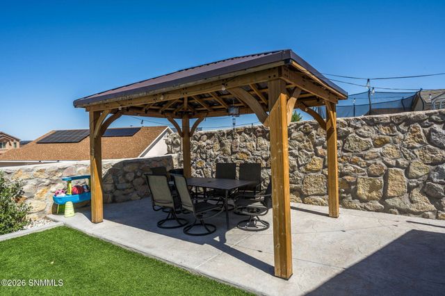 4723 Big Springs Street, Las Cruces, NM 88012