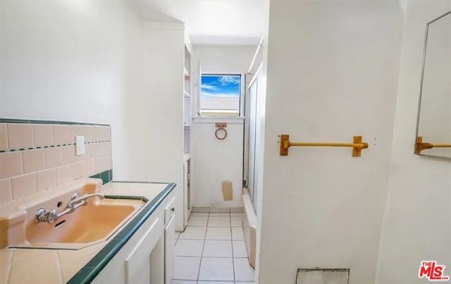 2010 E 122nd Street, Compton, CA 90222