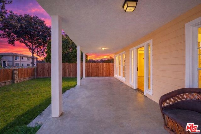 2010 E 122nd Street, Compton, CA 90222