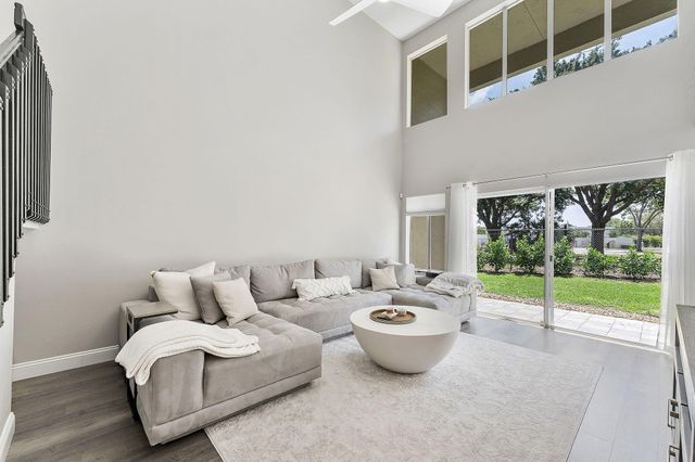6706 Boca Pines Trail B, Boca Raton, FL 33433
