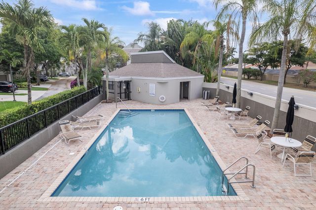 6706 Boca Pines Trail B, Boca Raton, FL 33433