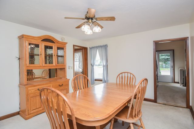 69 W Main St, West Brookfield, MA 01585