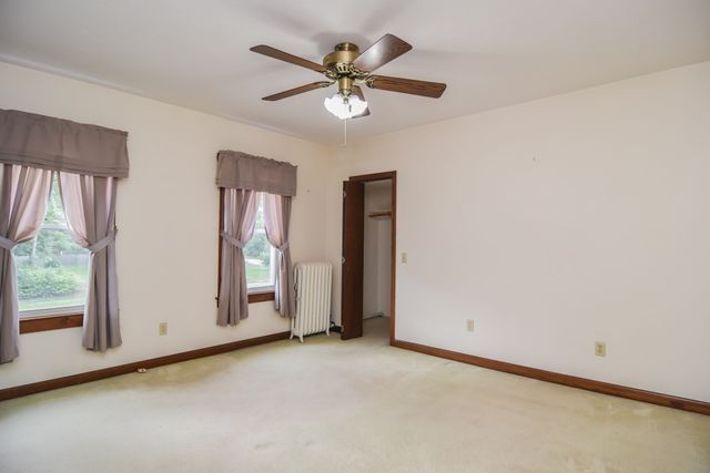 69 W Main St, West Brookfield, MA 01585
