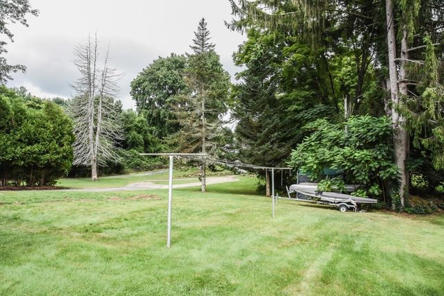 69 W Main St, West Brookfield, MA 01585