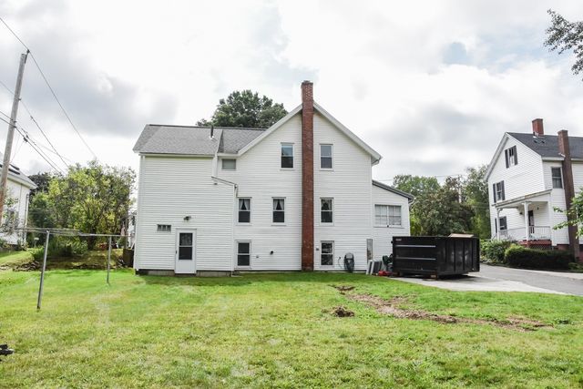 69 W Main St, West Brookfield, MA 01585