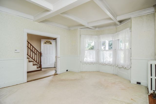 69 W Main St, West Brookfield, MA 01585